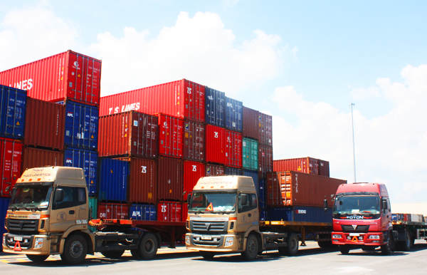 Vận tải đường bộ bằng xe container